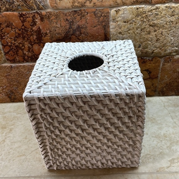 LaMont Bath Rattan Cayman Accessories Soap Dish Tissue Cover Tumbler Wicker - Picture 6 of 12